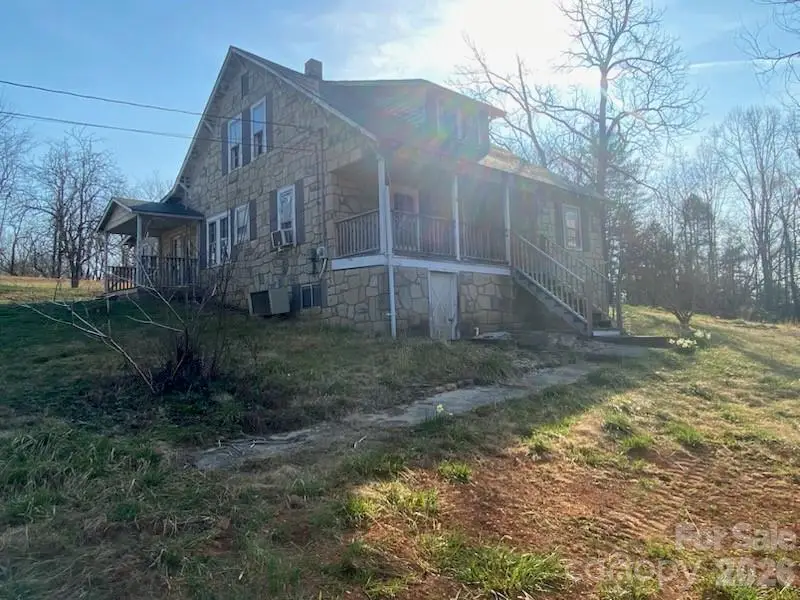 2478 Suncrest Sunset Connection Road, North Wilkesboro, NC 28659 - #2