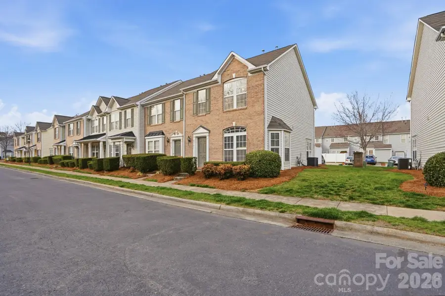 4723 Forestridge Commons Drive, Charlotte, NC 28269 - #2