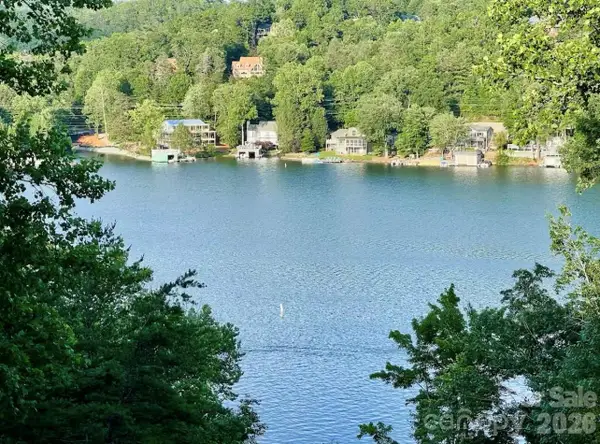 155 Quail Cove Boulevard, Lake Lure, NC 28746