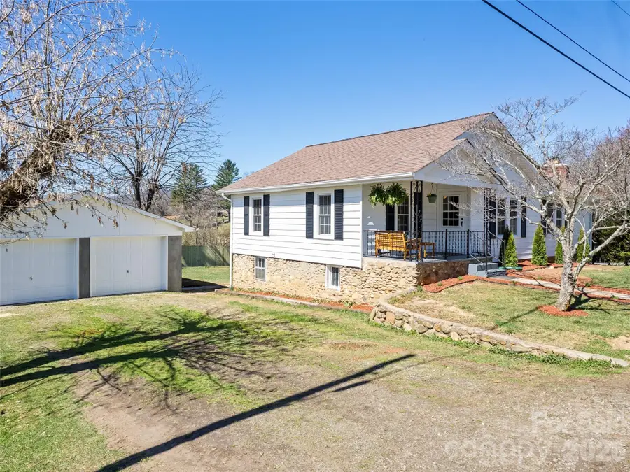 157 Morgan Street, Canton, NC 28716 - #3