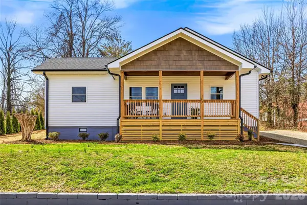 807 N Whitted Street, Hendersonville, NC 28791