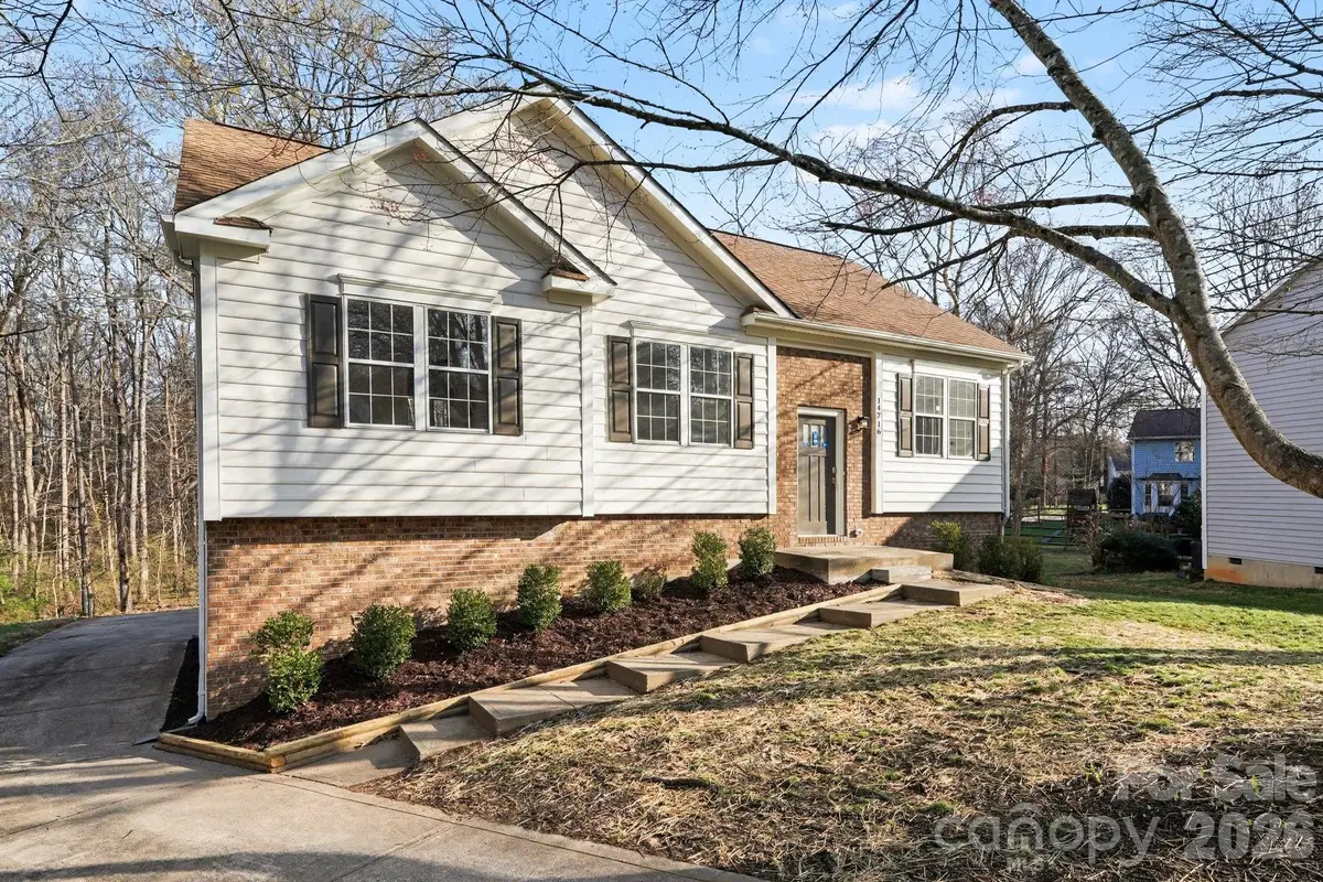 14716 Peridot Court, Pineville, NC 28134 - #1