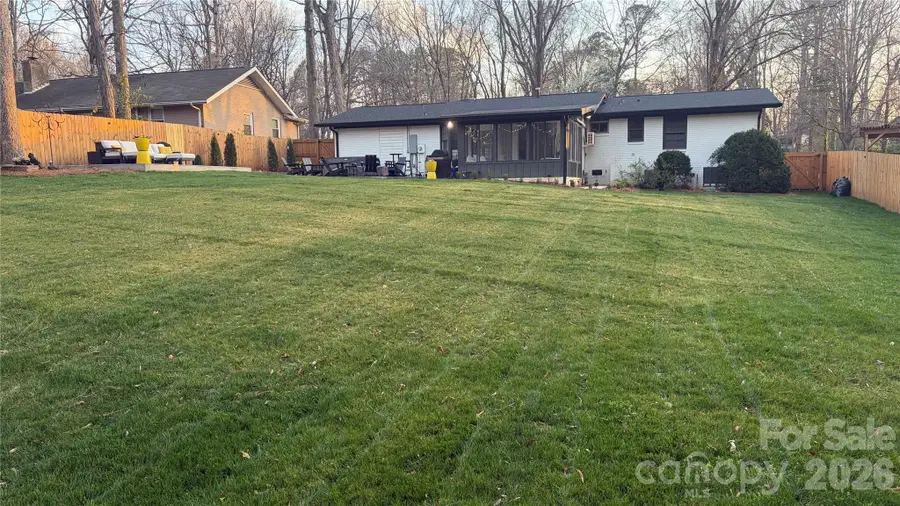 5841 Donegal Drive, Charlotte, NC 28212 - #3