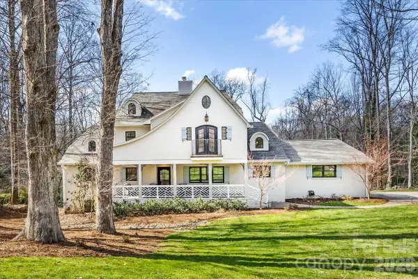 1010 River Oaks Lane, Charlotte, NC 28226
