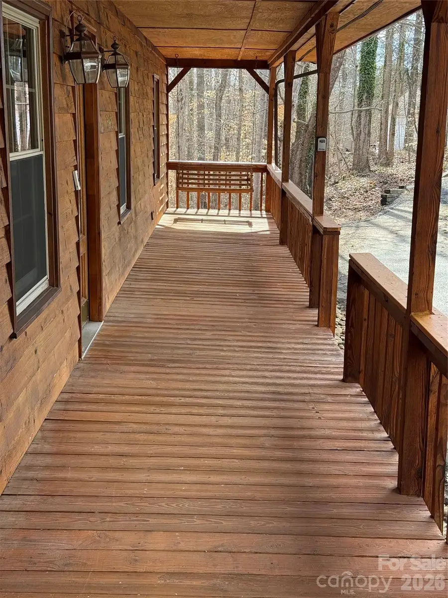 3840 Cherry Grove Drive, Hickory, NC 28602 - #3