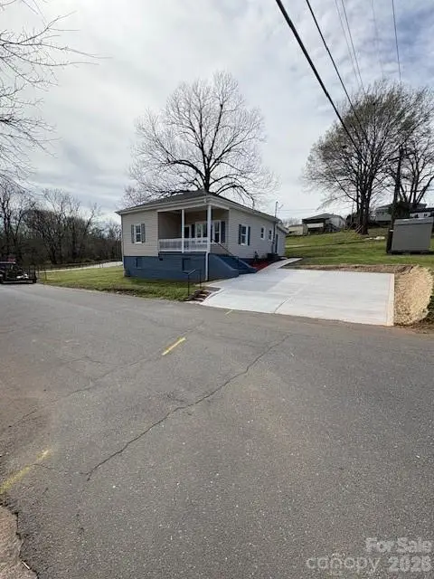 97 Sixth Street, Cramerton, NC 28032 - #1