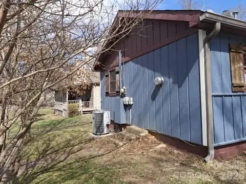 129 Harrison Street, Swannanoa, NC 28778 - #2