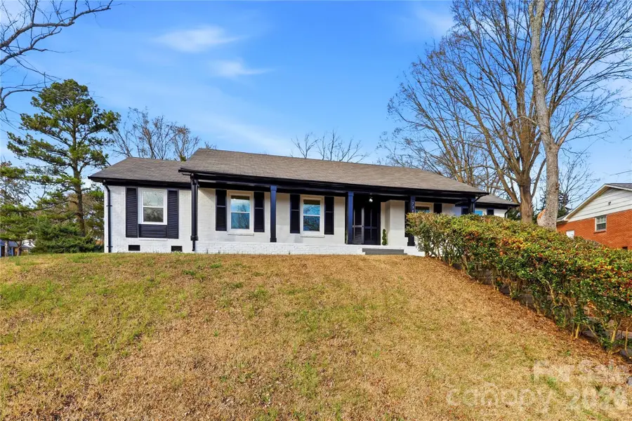 7301 Marlbrook Drive, Charlotte, NC 28212 - #2