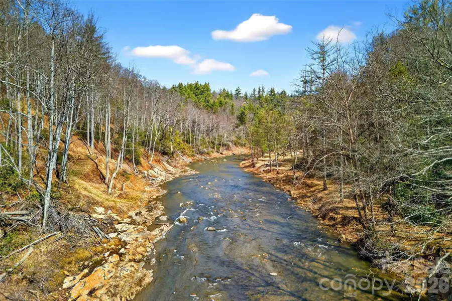 542 Allen Mountain Lane, Spruce Pine, NC 28777 - #2