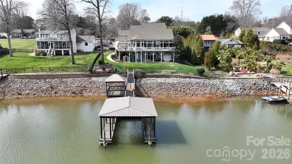 186 Hazelton Loop, Mooresville, NC 28117