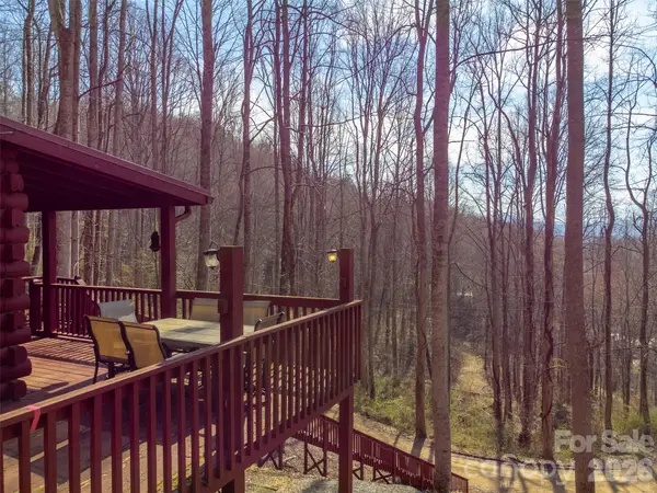 306 Forget Me Not Lane, Whittier, NC 28789