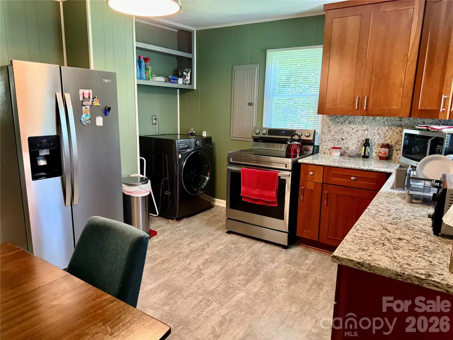 703 Stage Street Nw, Lenoir, NC 28645 - #3