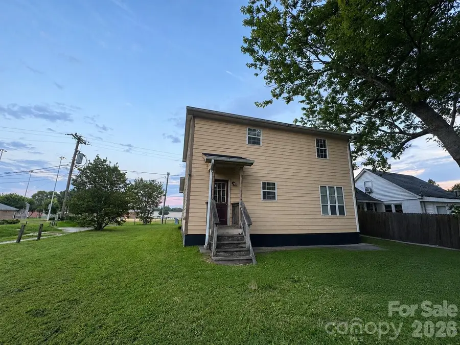 305 Mobley Street, Clover, SC 29710 - #3