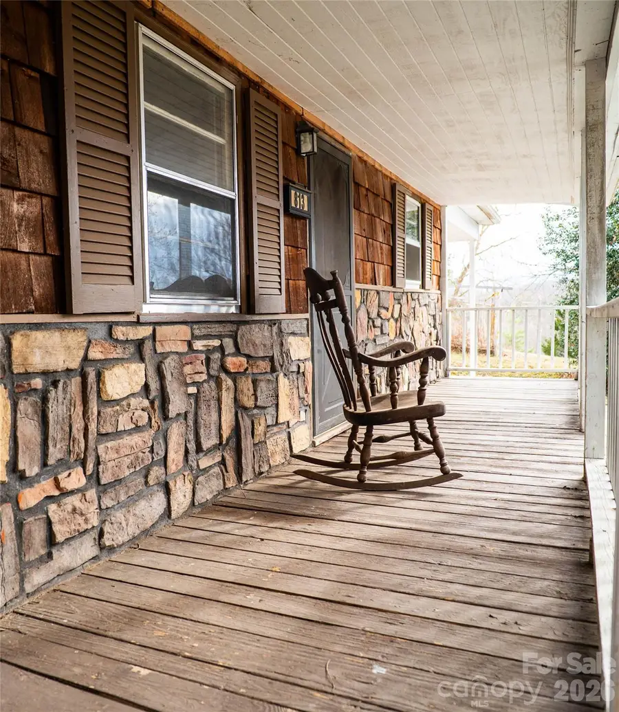 813 Severt Circle, Lenoir, NC 28645 - #2