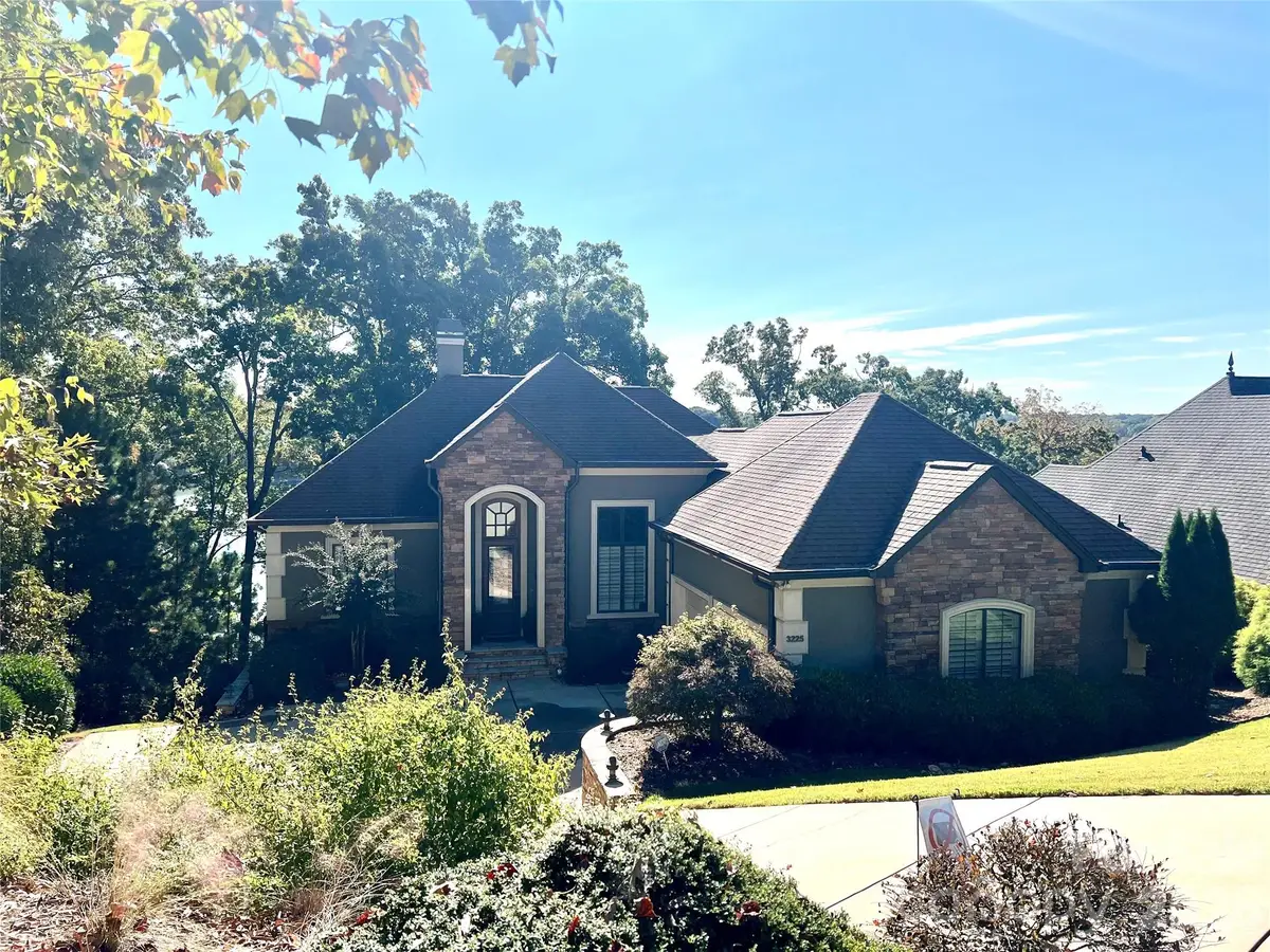 3225 Lake Pointe Drive, Belmont, NC 28012 - #1