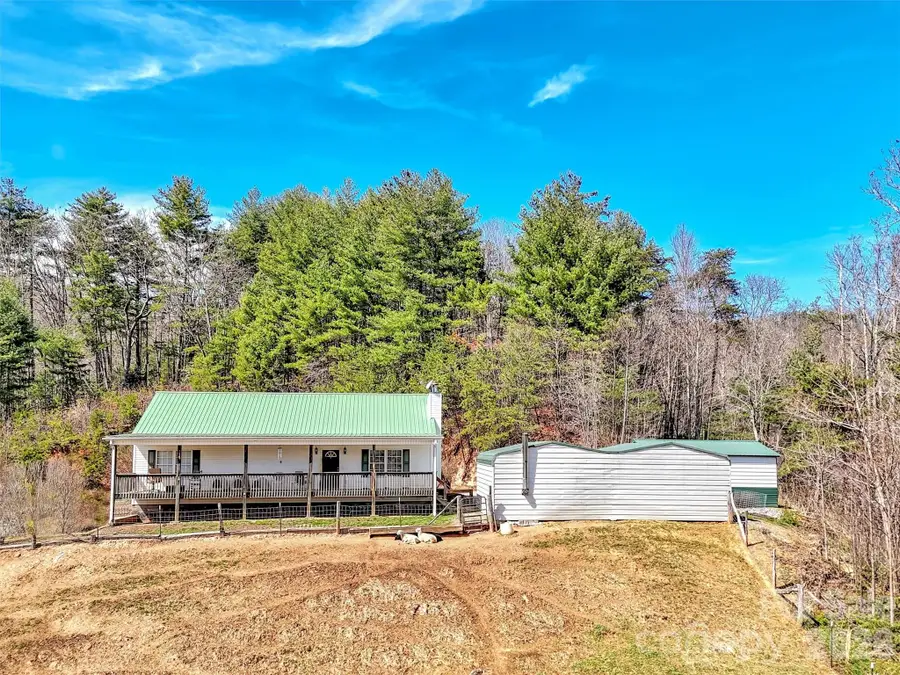 39 Millard Cove Road, Leicester, NC 28748 - #2