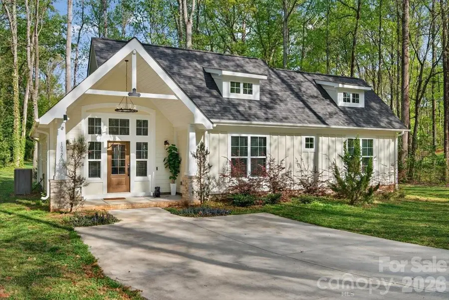 10920 Leyton Place, Charlotte, NC 28227 - #2