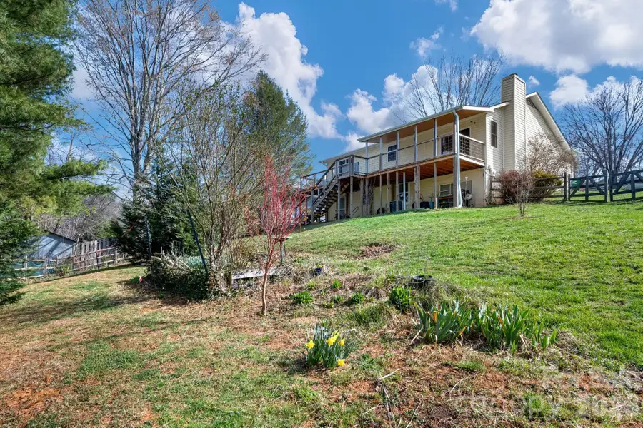 28 Westview Lane, Weaverville, NC 28787 - #3