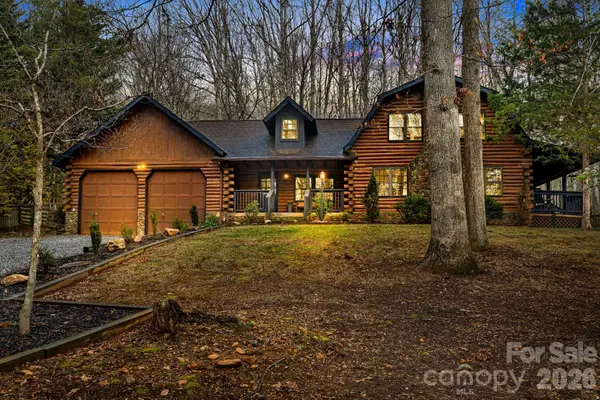 16 Decker Drive, Asheville, NC 28803