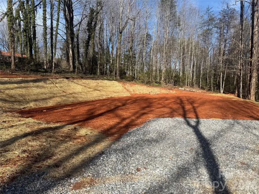 82 Overlook Drive W, Marion, NC 28752 - #2