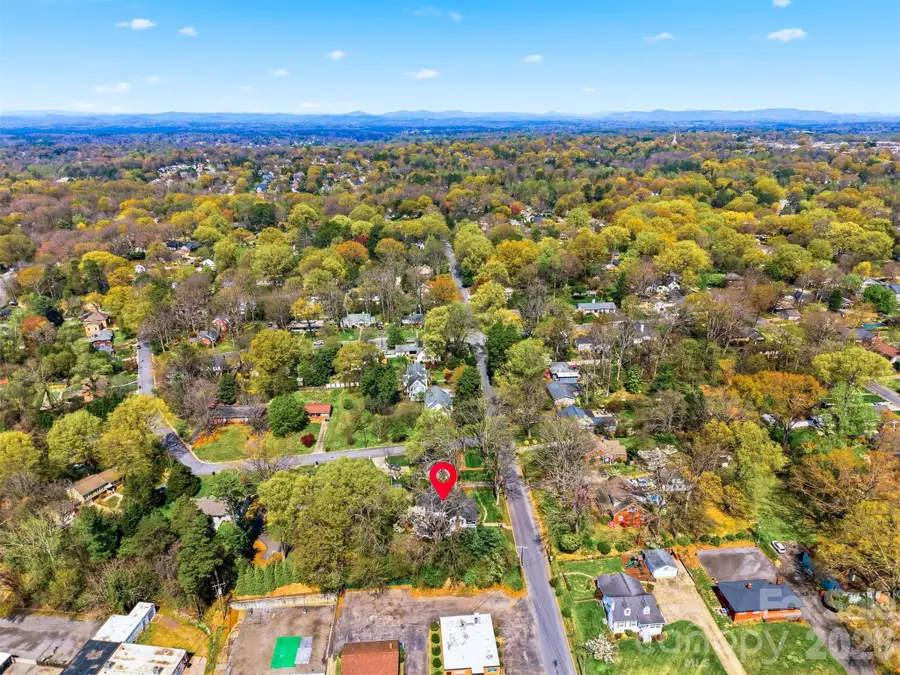 321 9th Street Nw, Hickory, NC 28601 - #3