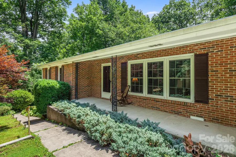 61 Spring Cove Drive, Brevard, NC 28712 - #3