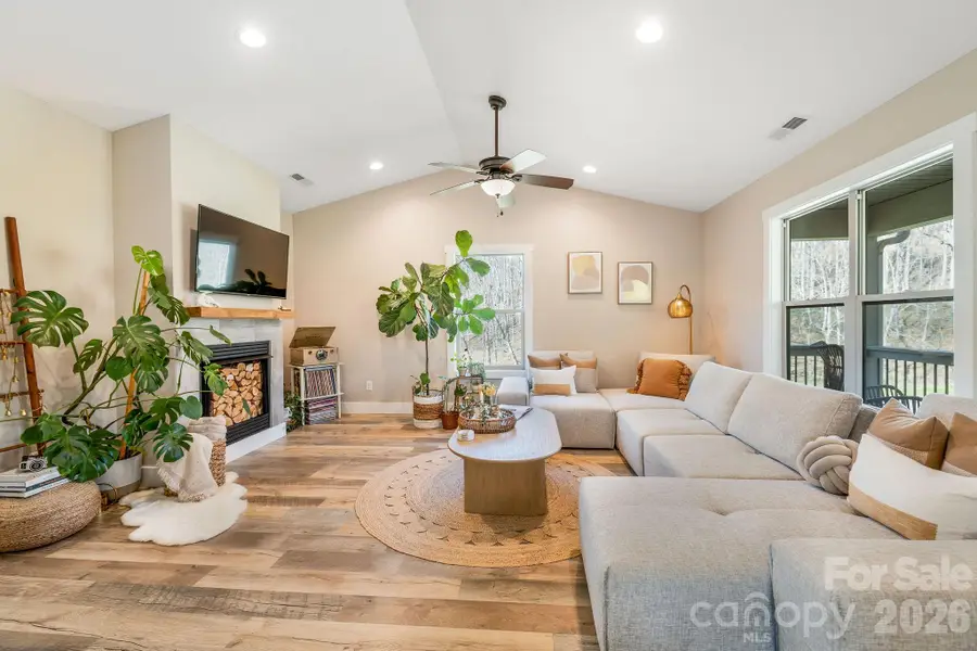 38 Sunrise Drive, Mars Hill, NC 28754 - #2