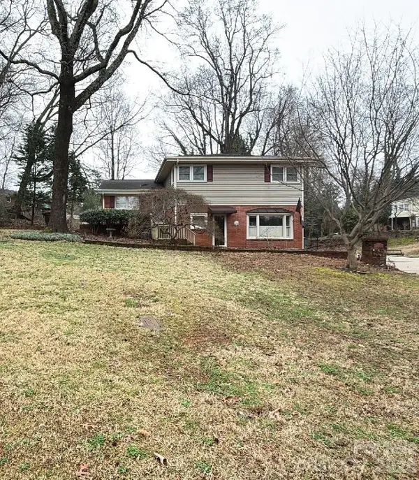 2501 Club Drive, Gastonia, NC 28054