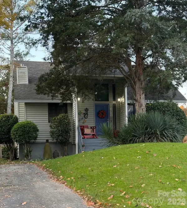 9067 Tulagi Court, Fort Mill, SC 29708