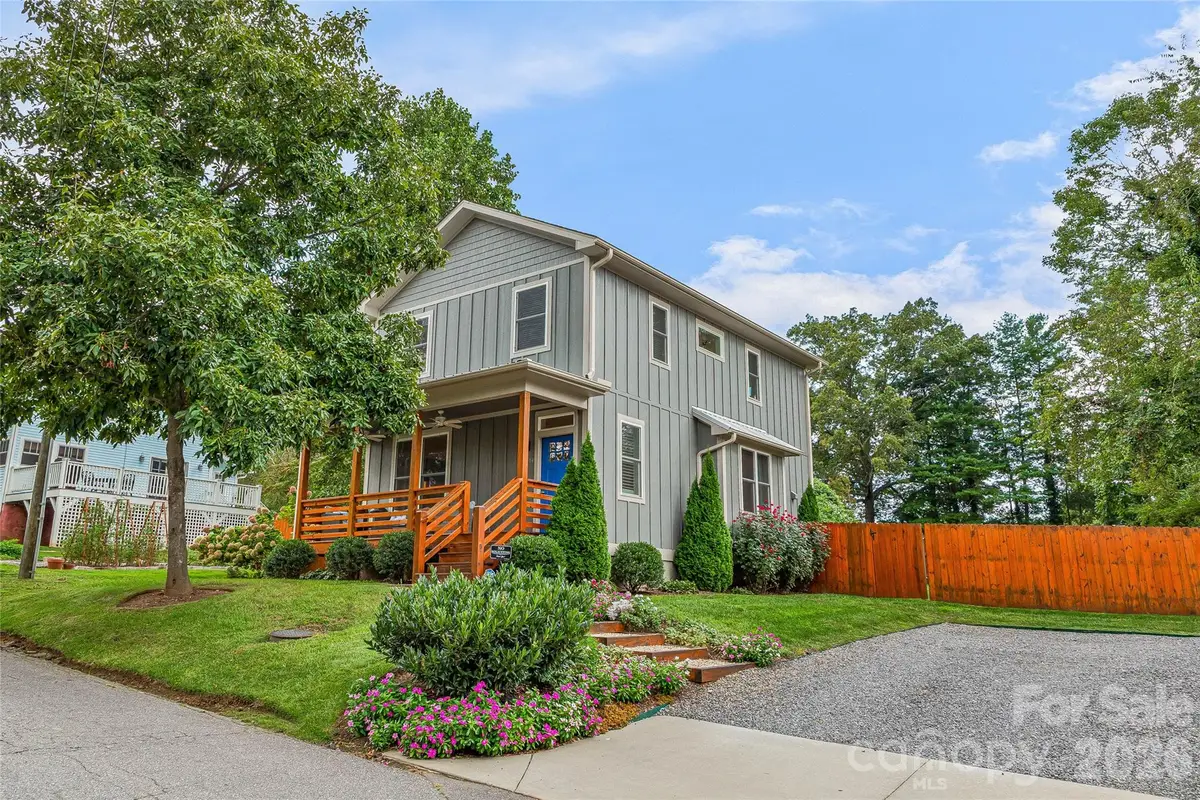 14 Davenport Road, Asheville, NC 28806 - #1