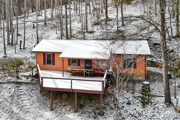 186 Greentree Lane, Canton, NC 28716