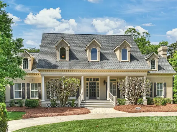 10841 Congressional Club Drive, Charlotte, NC 28277
