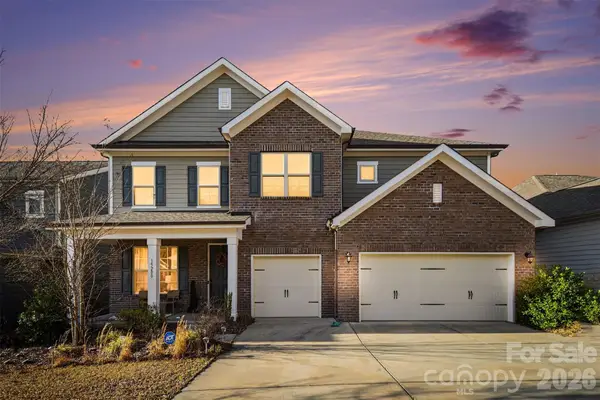 15200 Autumn Sage Drive, Charlotte, NC 28278