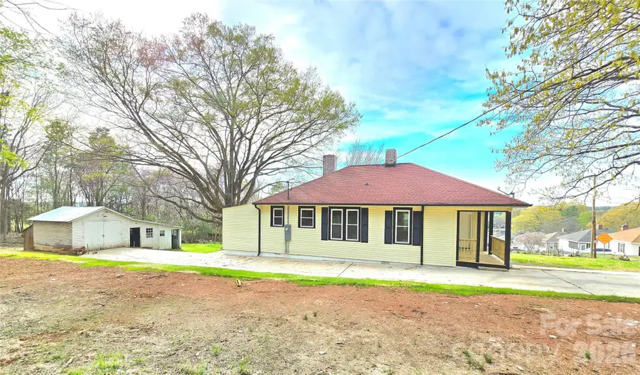 121 Falls Road, Badin, NC 28009 - #2