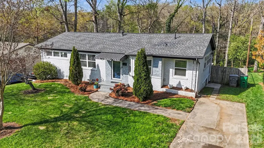 3945 Winfield Drive, Charlotte, NC 28205 - #2