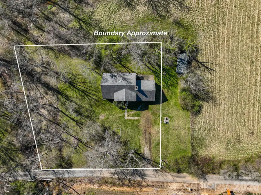 99999 New Haw Creek Road, Asheville, NC 28805 - #3