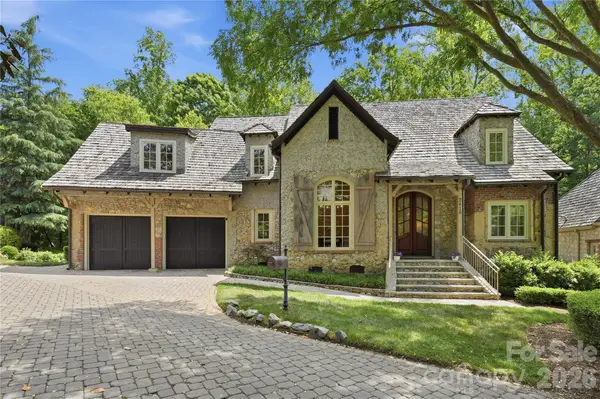 2418 La Maison Drive, Charlotte, NC 28226