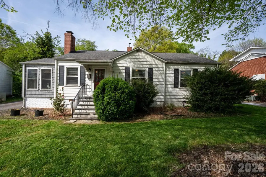 1339 11th Street Nw, Hickory, NC 28601 - #2