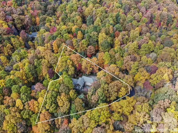 30 Laurel Branch Drive, Black Mountain, NC 28711