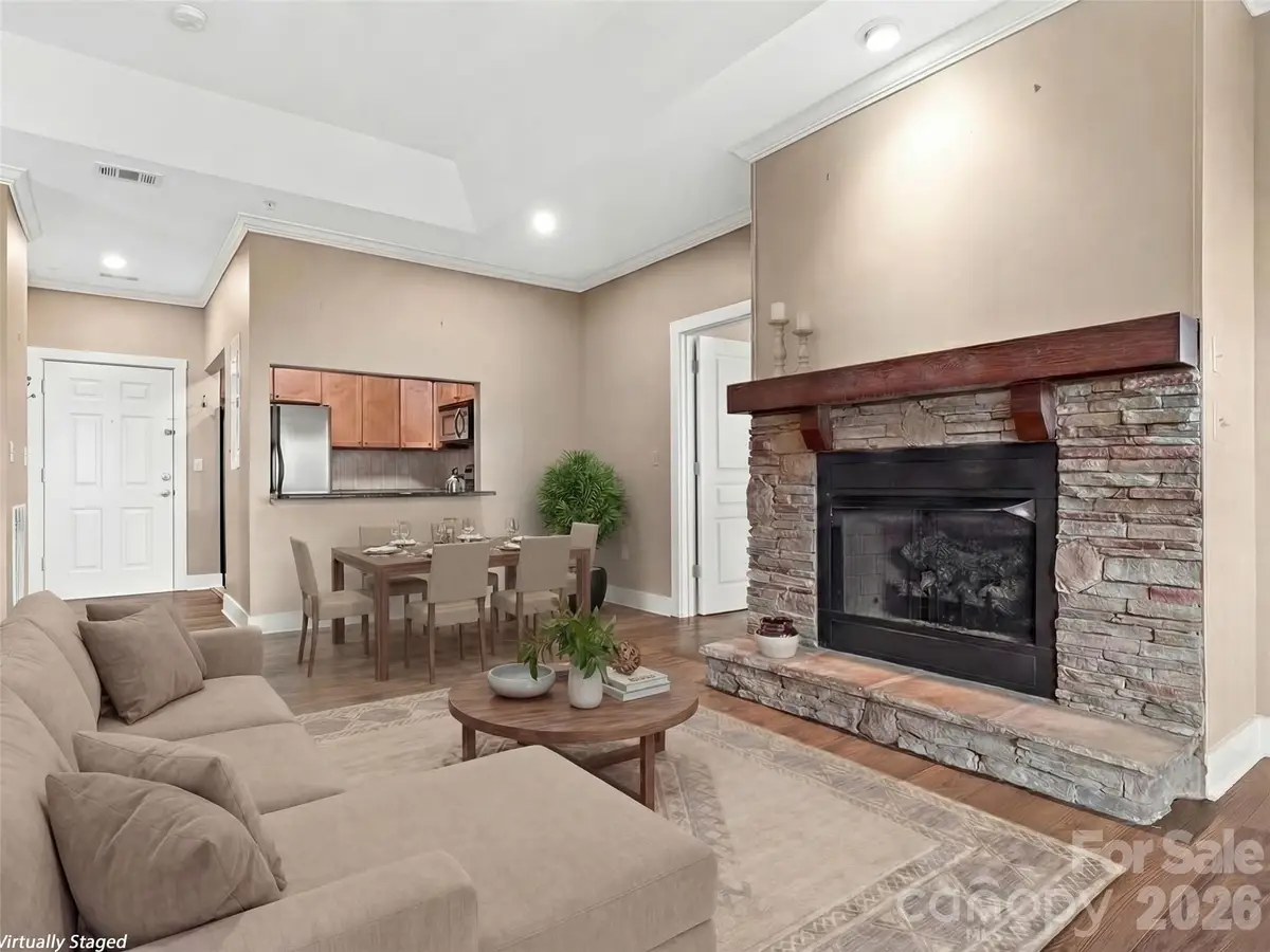 9 Kenilworth Knoll #420, Asheville, NC 28805 - #1