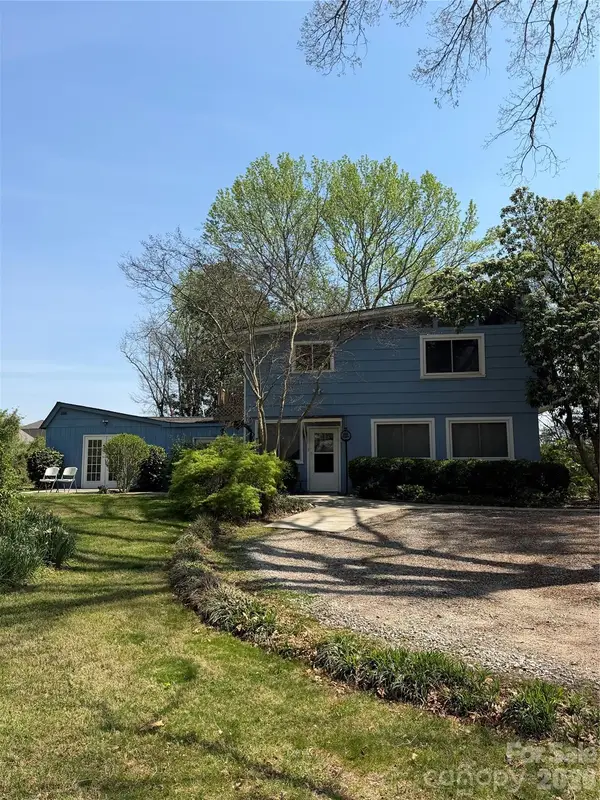 209 Edgewood Drive, Wingate, NC 28174