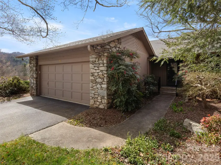 15 Ridge Terrace, Asheville, NC 28804 - #2