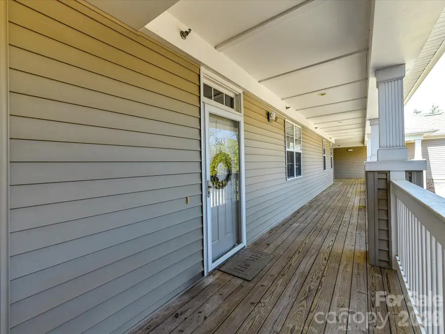 8665 Edinburgh Square Drive, Cornelius, NC 28031 - #3