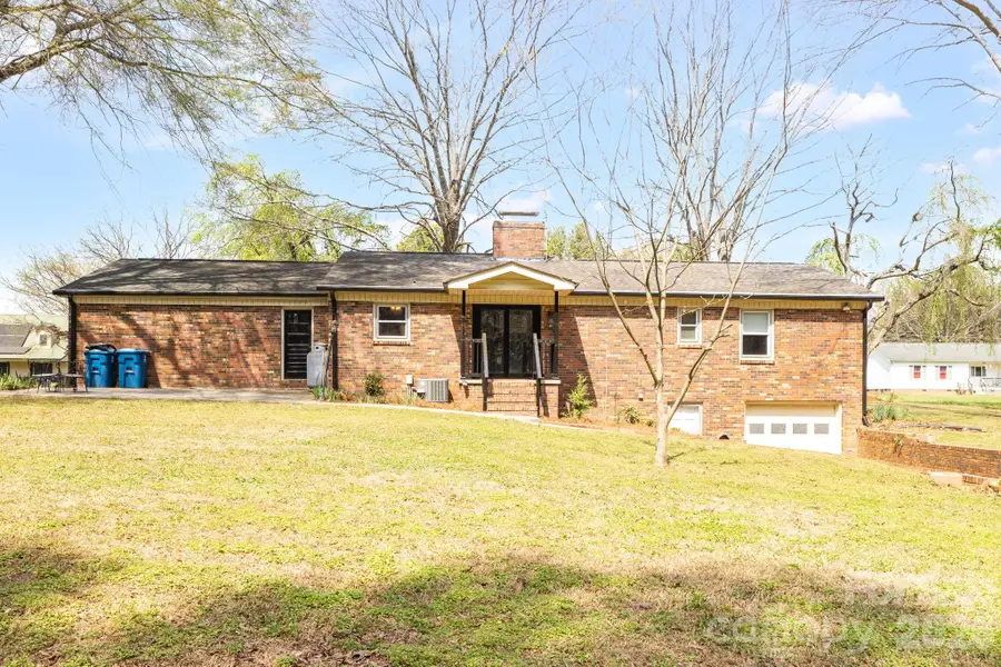 3921 Peach Street, Newton, NC 28658 - #2