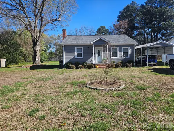 105 Hilltop Lane, Clover, SC 29710