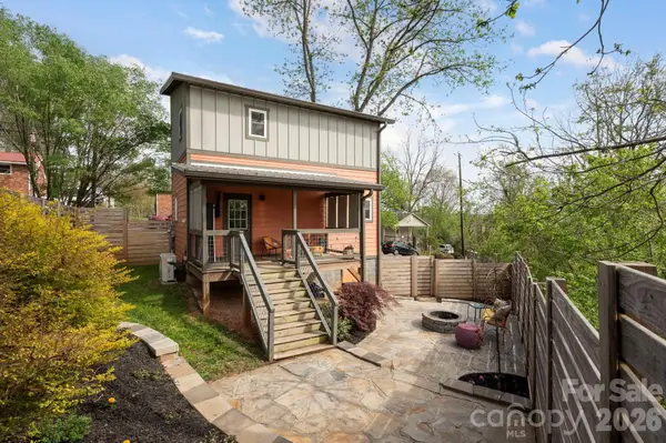 47 Mulberry Street, Asheville, NC 28804