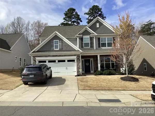 5135 Devonshire Road, Denver, NC 28037