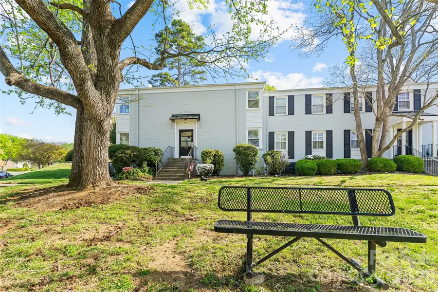 220 Wakefield Drive, Charlotte, NC 28209 - #3