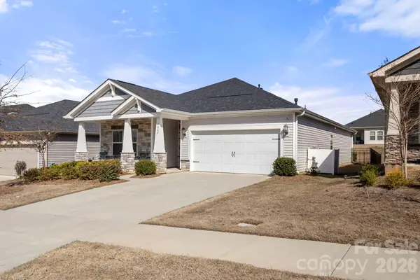 9842 Festival Way, Charlotte, NC 28215