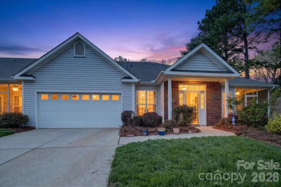 4492 Antelope Lane, Charlotte, NC 28269 - #2